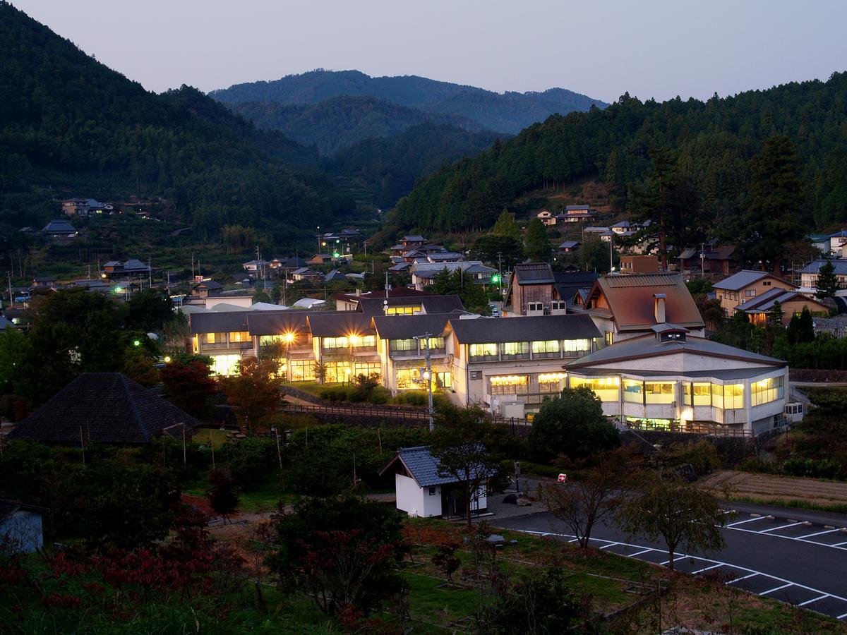 Kamiyama Onsen Hotel Shikinosato & Iyashinoyu Tokushima Bagian luar foto