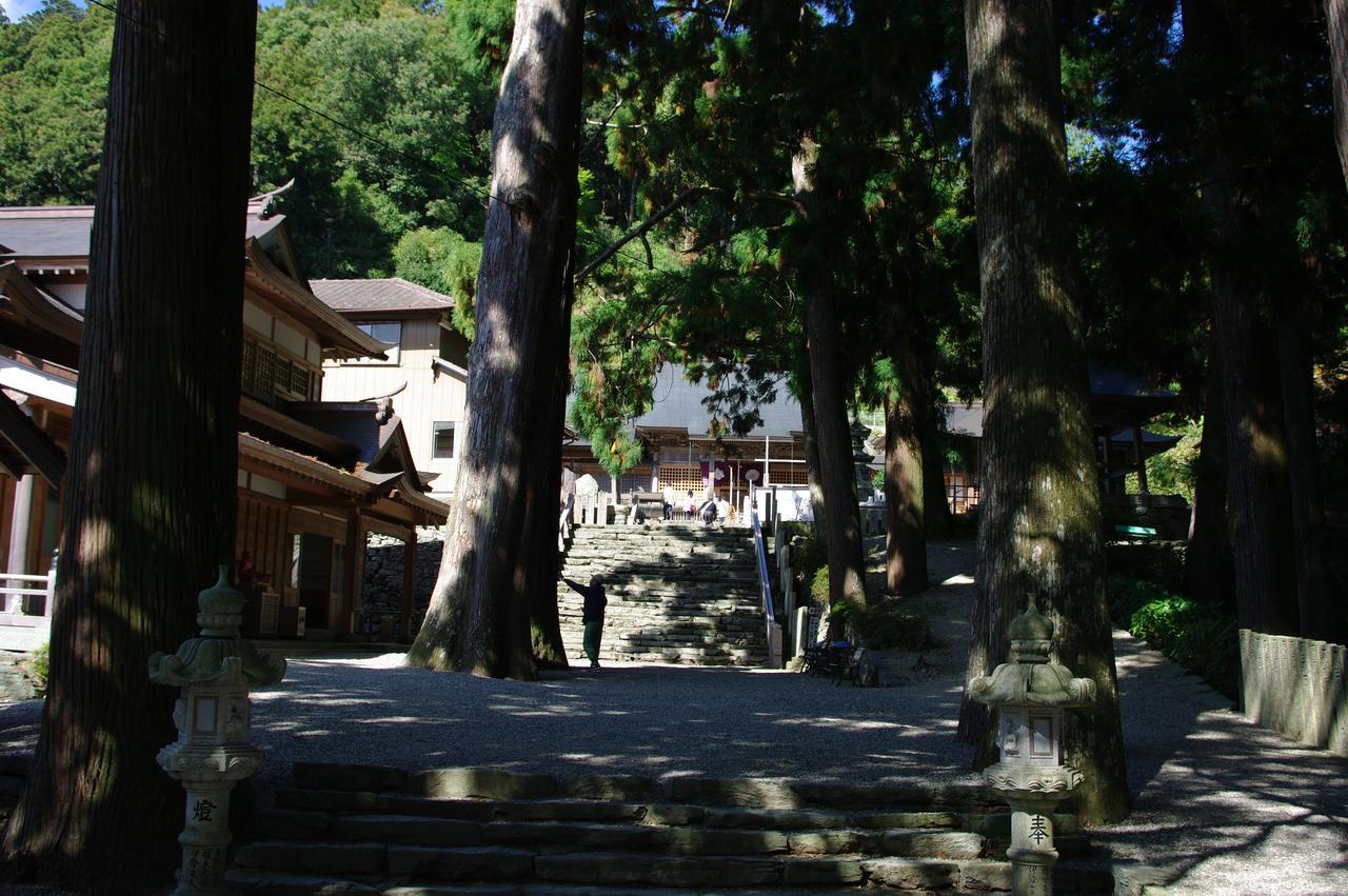 Kamiyama Onsen Hotel Shikinosato & Iyashinoyu Tokushima Bagian luar foto