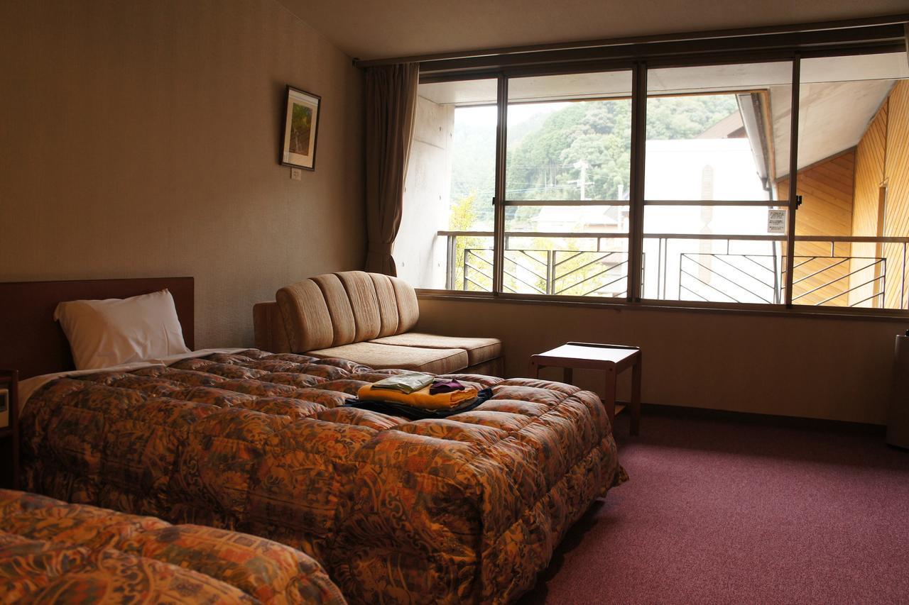 Kamiyama Onsen Hotel Shikinosato & Iyashinoyu Tokushima Bagian luar foto
